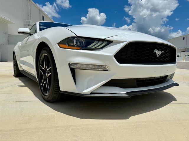2022 Ford Mustang - Image 2