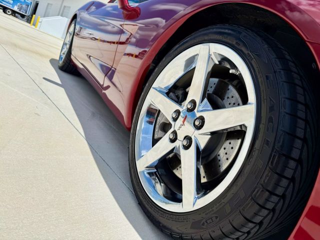 2006 Chevrolet Corvette - Image 5