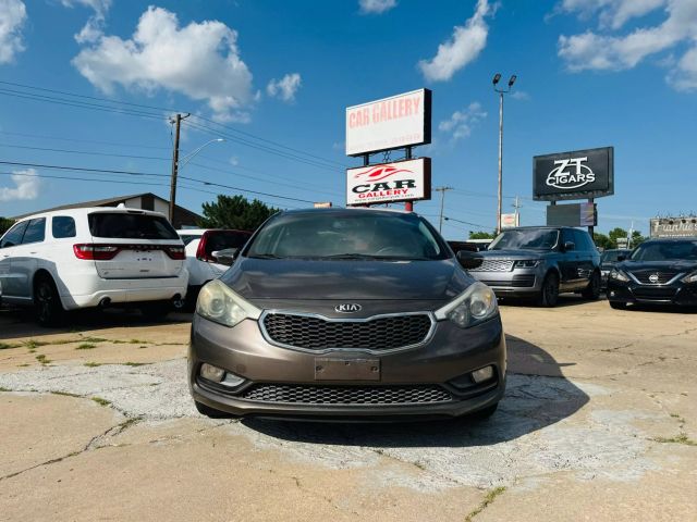 2014 Kia Forte - Image 3