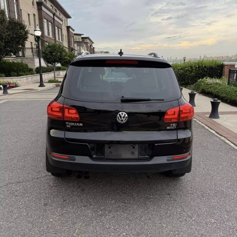 2016 Volkswagen Tiguan 2.0t Se 4motion Sport Utility 4d - Image 6