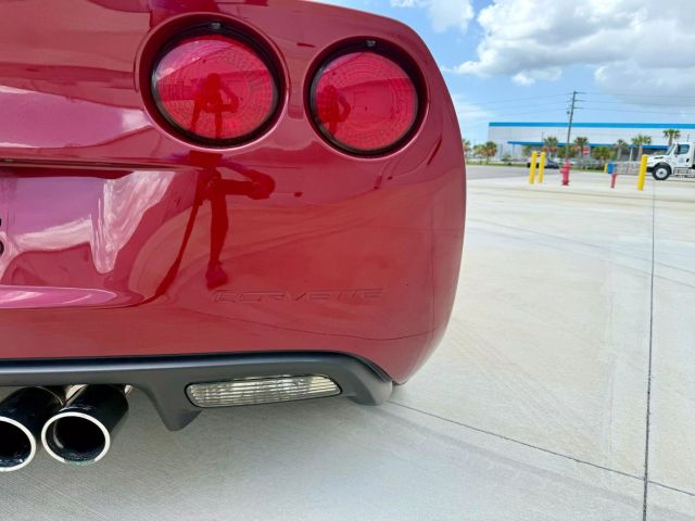 2006 Chevrolet Corvette - Image 22