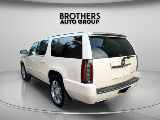 2013 Cadillac Escalade Esv - Image 7