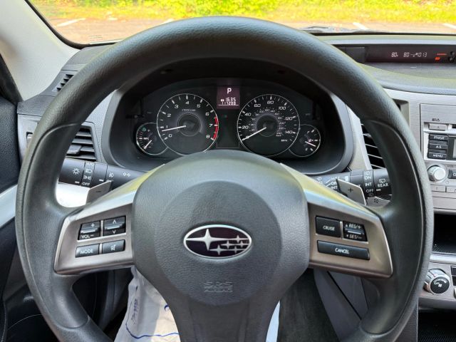 2012 Subaru Outback 2.5i Wagon 4d - Image 19