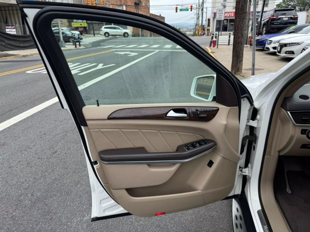 2014 MERCEDES-BENZ GL-CLASS SUV V8, TWIN TURBO, 4.6 LITER GL 450 4MATIC SPORT UTILITY 4D