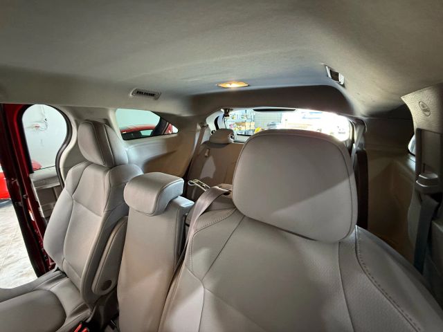 2021 Toyota Sienna - Image 123