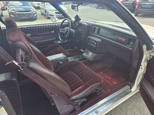 1985 Chevrolet Monte Carlo - Image 14