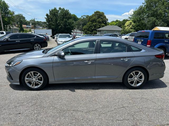2018 Hyundai Sonata - Image 2