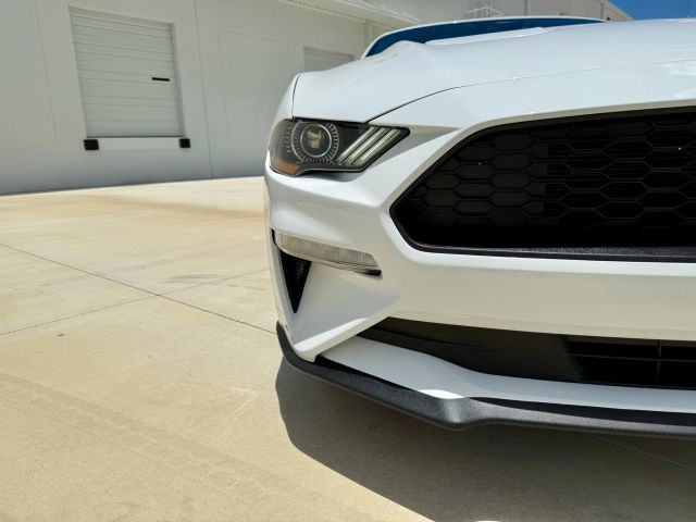 2022 Ford Mustang - Image 48
