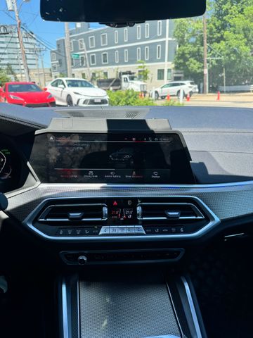 2021 Bmw X6 - Image 13