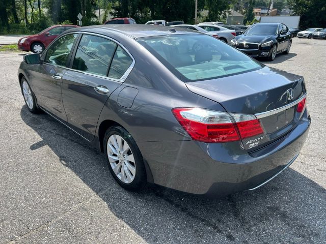 2015 Honda Accord - Image 3