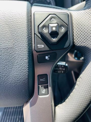 2018 Toyota Tacoma Double Cab - Image 36