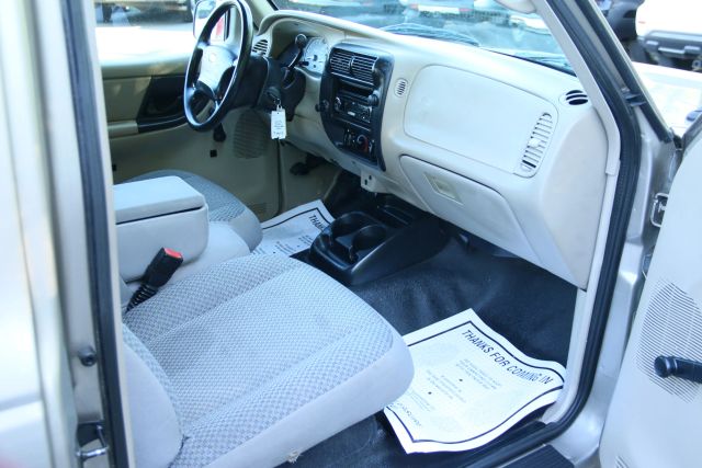 2003 Ford Ranger Super Cab - Image 13
