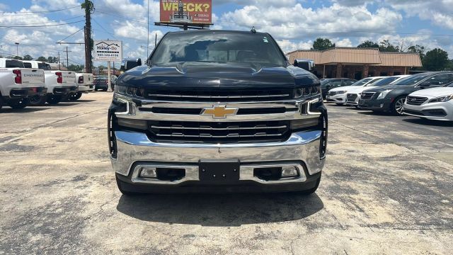 2022 Chevrolet Silverado 1500 Limited Crew Cab - Image 8