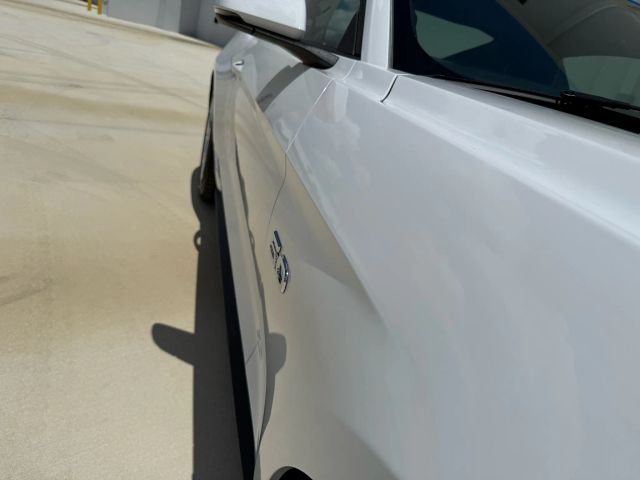 2015 Ford Mustang - Image 4