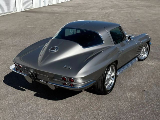 1966 Chevrolet Corvette Coupe 427/390hp - Image 27