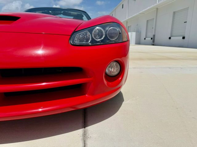 2004 Dodge Viper - Image 46