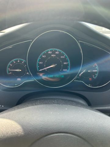 2009 Chevrolet Malibu - Image 13