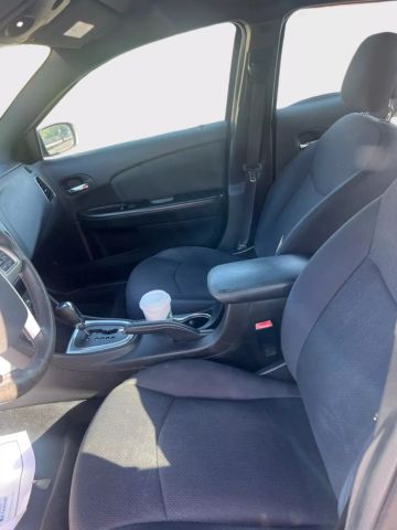2012 Chrysler 200 - Image 7