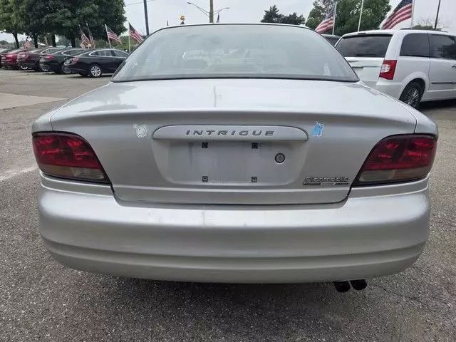 2001 Oldsmobile Intrigue - Image 3