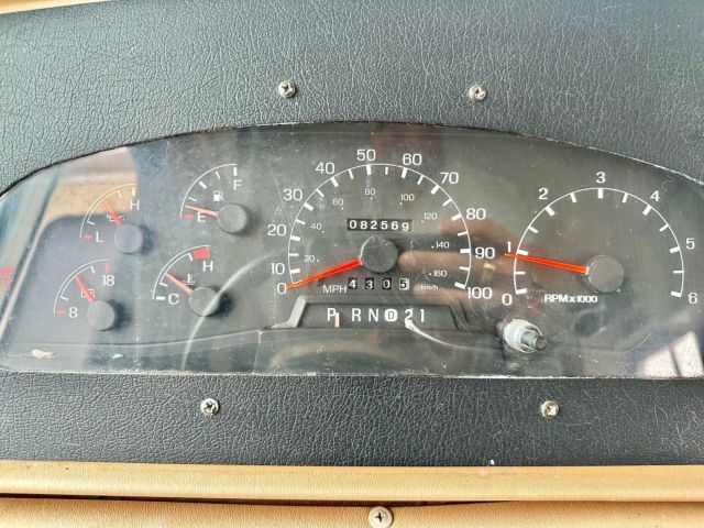 2000 Fleetwood Bounder - Image 18