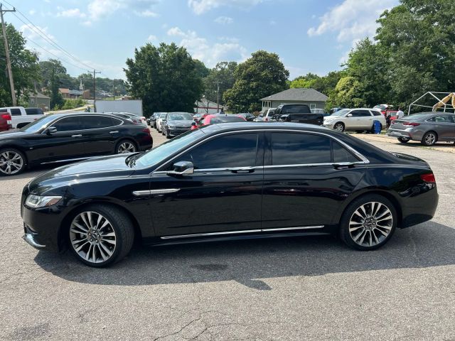 2017 Lincoln Continental - Image 2