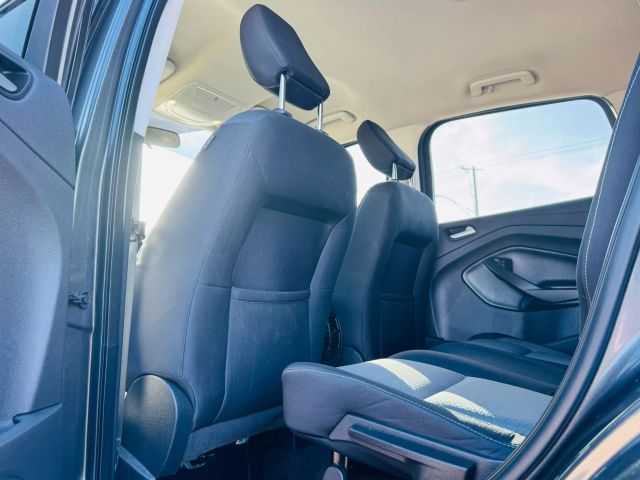 2019 Ford Escape - Image 15