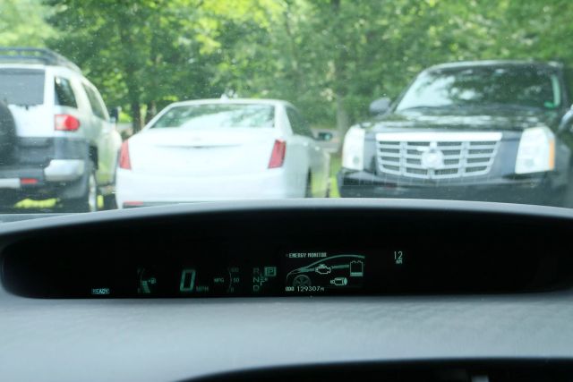 2010 Toyota Prius - Image 24