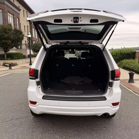 2018 Jeep Grand Cherokee Altitude Sport Utility 4d - Image 9