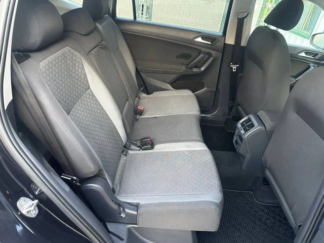 2019 Volkswagen Tiguan - Image 21
