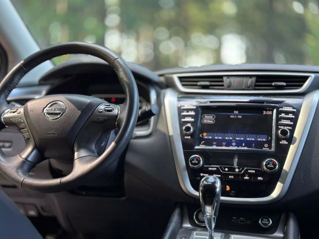 2021 Nissan Murano - Image 24