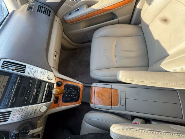 2005 LEXUS RX SUV V6, 3.3 LITER RX 330 SPORT UTILITY 4D
