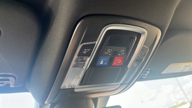 2024 Ram 1500 Crew Cab - Image 38