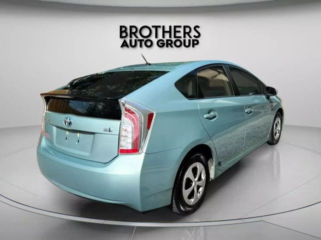 2013 Toyota Prius - Image 9