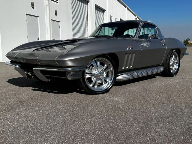 1966 Chevrolet Corvette Coupe 427/390hp - Image 39