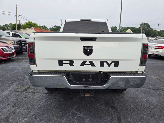 2016 Ram 2500 Crew Cab - Image 5