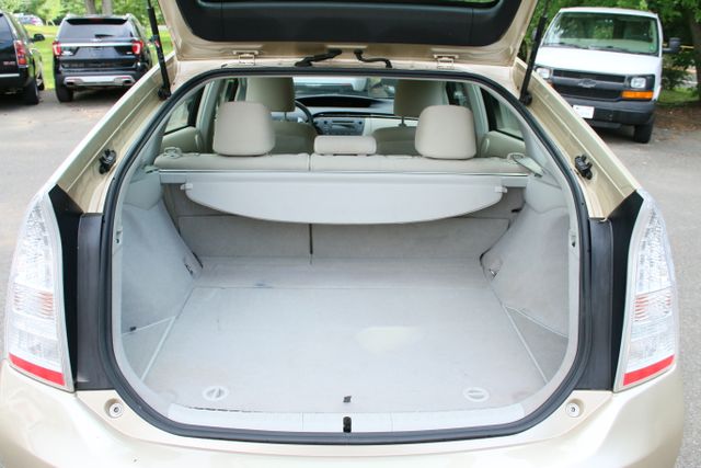 2010 Toyota Prius - Image 16