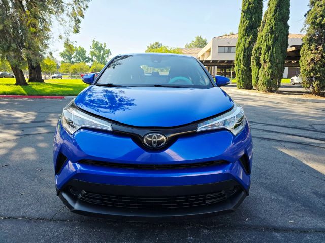 2019 Toyota C-hr - Image 2