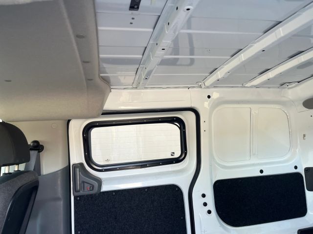 2015 Nissan Nv200 - Image 47