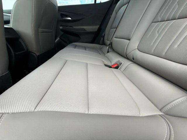 2025 Buick Envista - Image 121