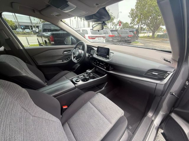 2021 Nissan Rogue - Image 15