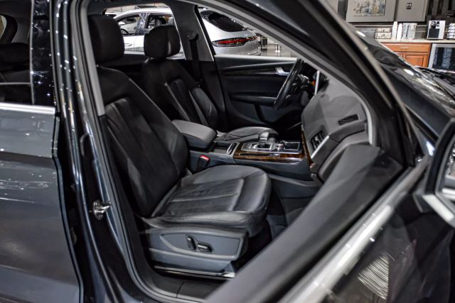 2018 Audi Q5 Premium Plus Sport Utility 4d - Image 28
