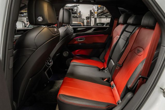 2022 Bentley Bentayga V8 Sport Utility 4d - - Image 26
