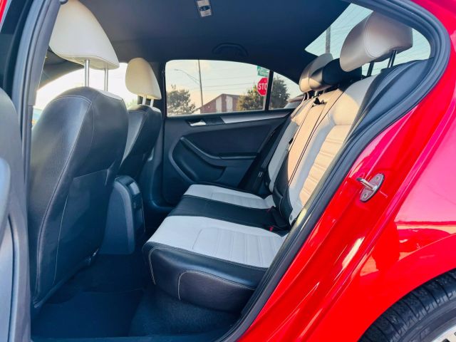 2016 Volkswagen Jetta - Image 18