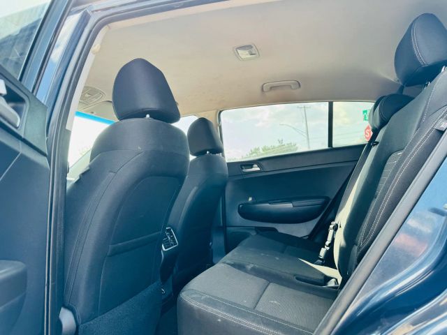 2021 Kia Sportage - Image 15