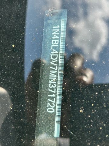 2021 Nissan Altima - Image 25
