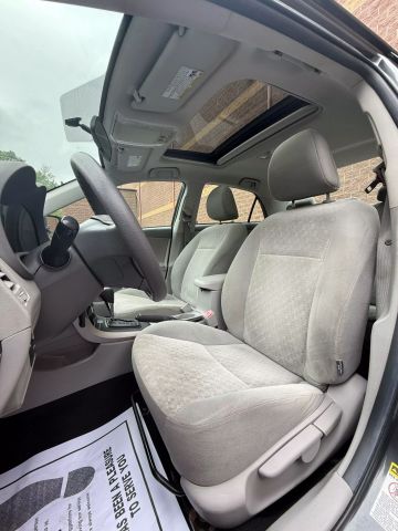 2009 Toyota Corolla S Sedan 4d - Image 20