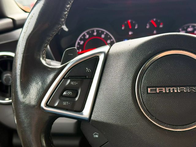 2019 Chevrolet Camaro - Image 18