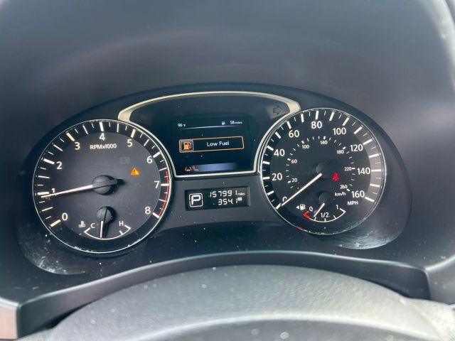 2015 Nissan Altima - Image 21