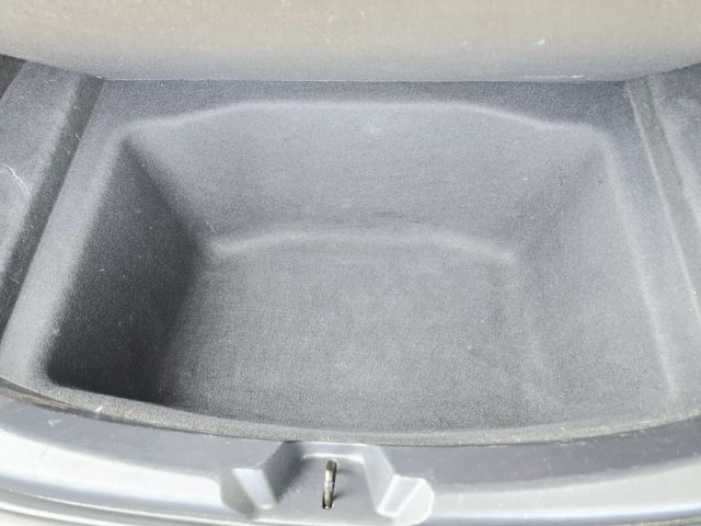 2019 Tesla Model 3 - Image 31