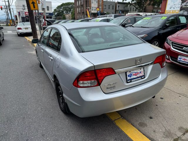 2011 HONDA CIVIC SEDAN 4-CYL, VTEC, 1.8 LITER LX SEDAN 4D
